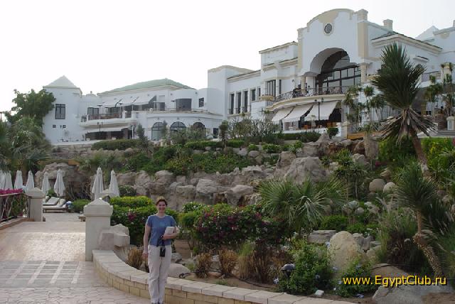 Lobby and Restaurants