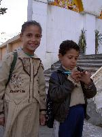 Детишки Каира
